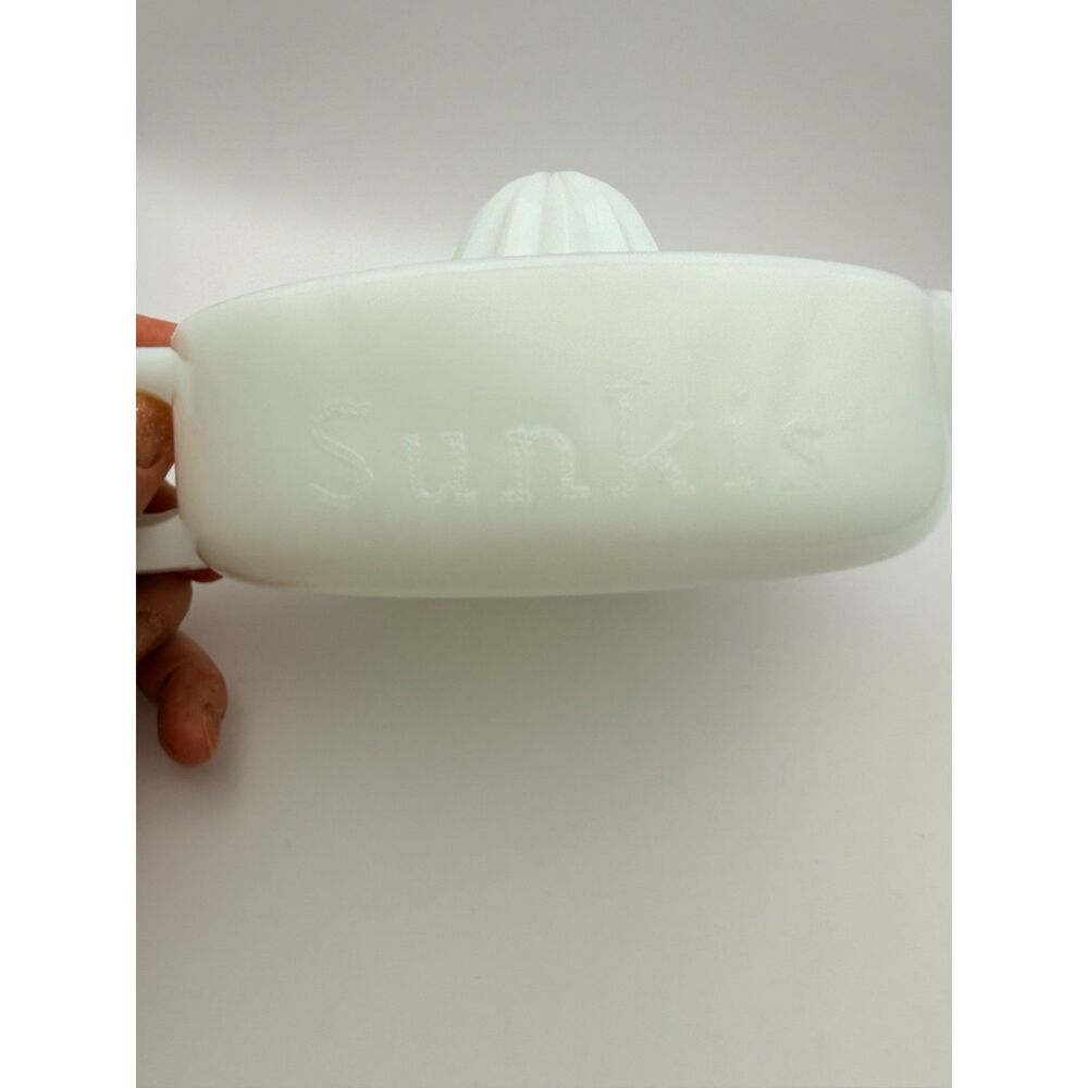 Vintage Sunkist Milk Glass Juicer circa 60's - pristine condition